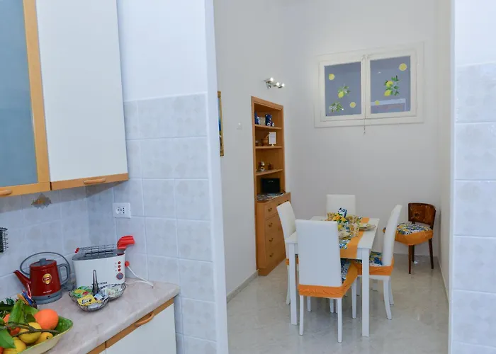 Casa Natalia Feriehus *